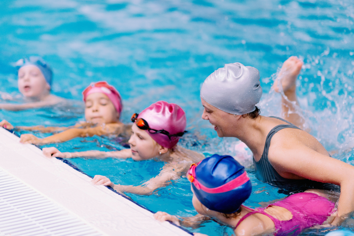 Gruppe Schwimmanfaenger